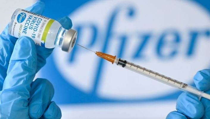 Pfizer и BioNTech съобщиха че резултатите от клиничните изпитвания показват